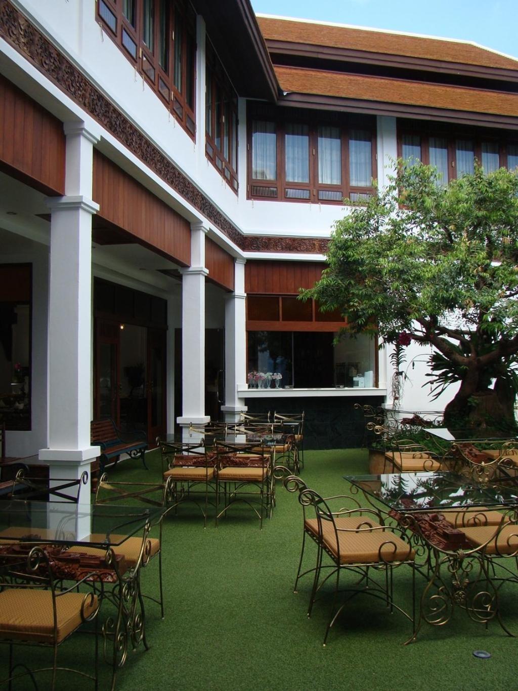 Hotel Kodchasri Thani